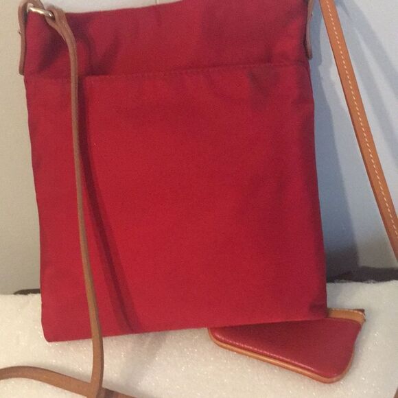 Dooney & Bourke Red Crossbody Purse - Picture 5 of 13